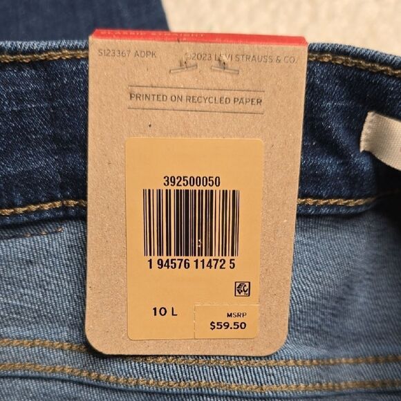1360 NWT Levi's Classic Straight Fit Women's Jeans Sz 10 Long - Picture 3 of 9